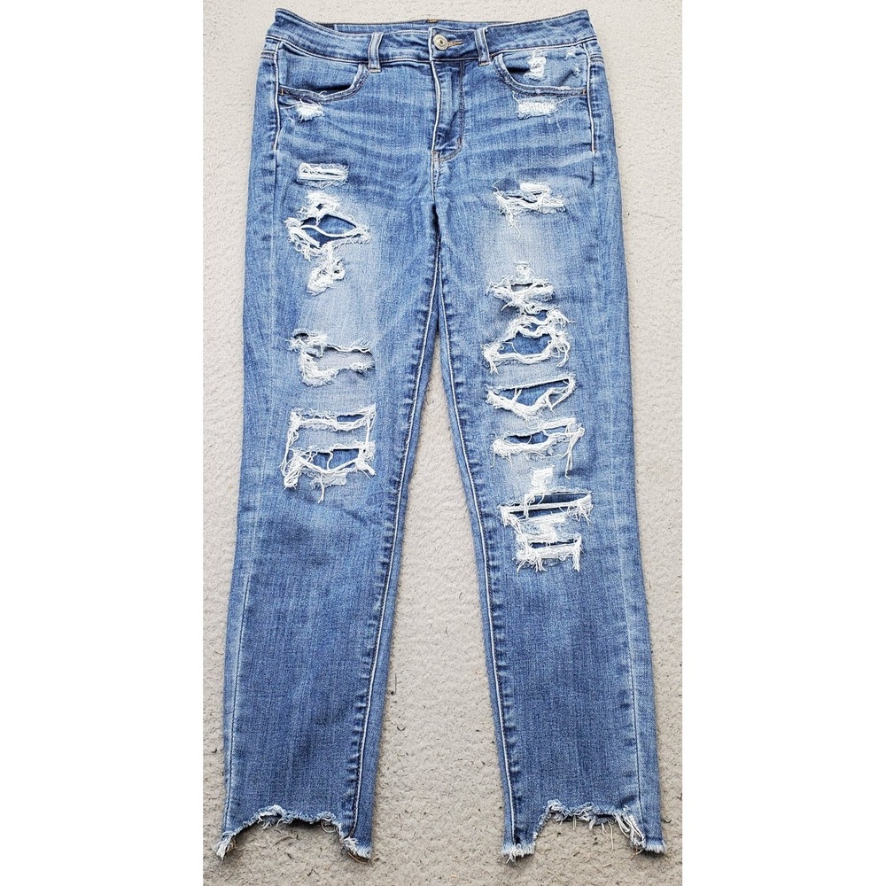 American Eagle Outfitters Distressed Light Blue Ankle Jeans